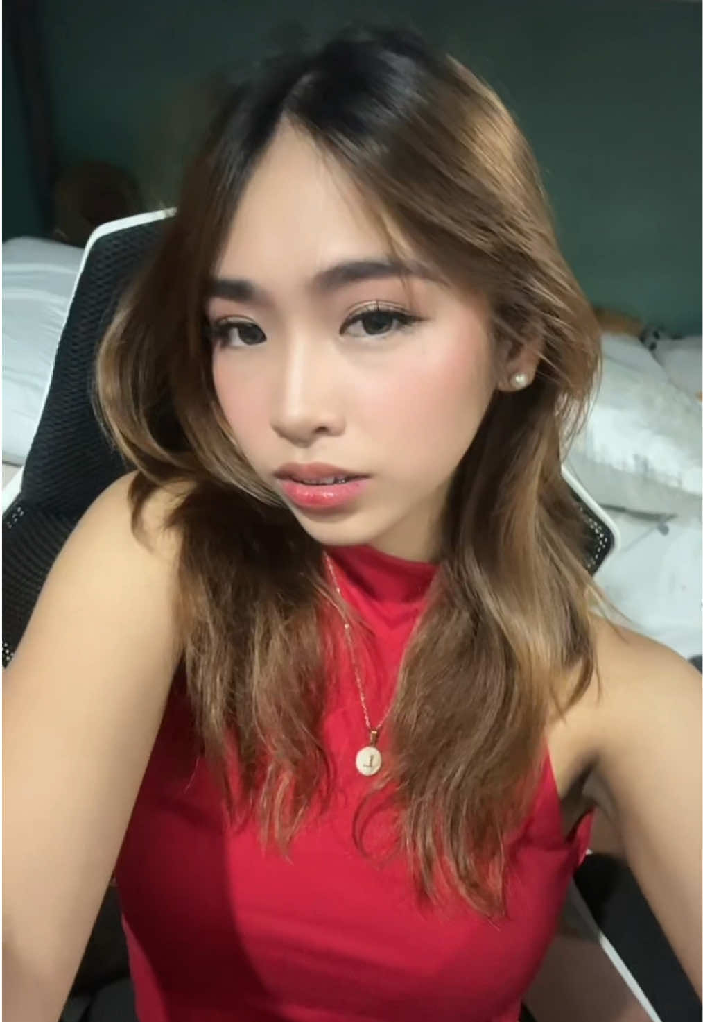 @<3