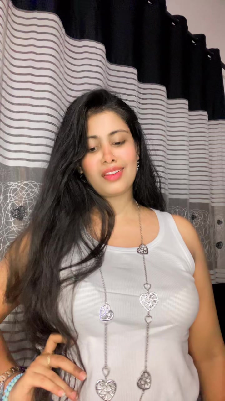 @Binuri Gomes🫧🎀