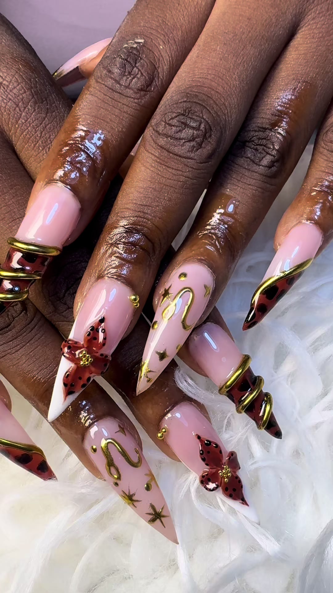 @ENUGU NAIL / CLUSTER LASH TECH