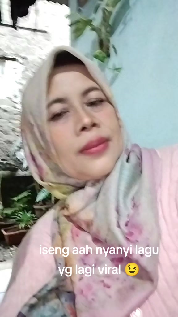 @Yusdina