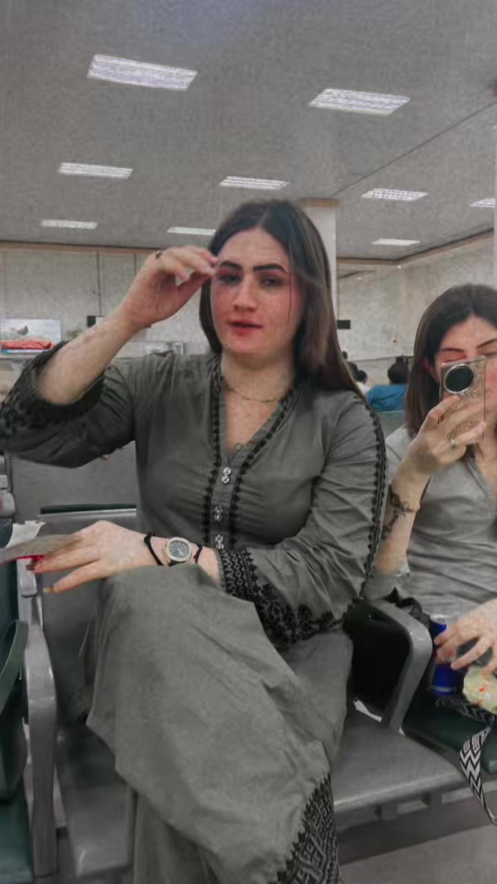 @🦋Sawabi🦋peshooo😺