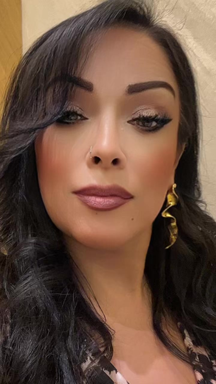 @Henda femme forte