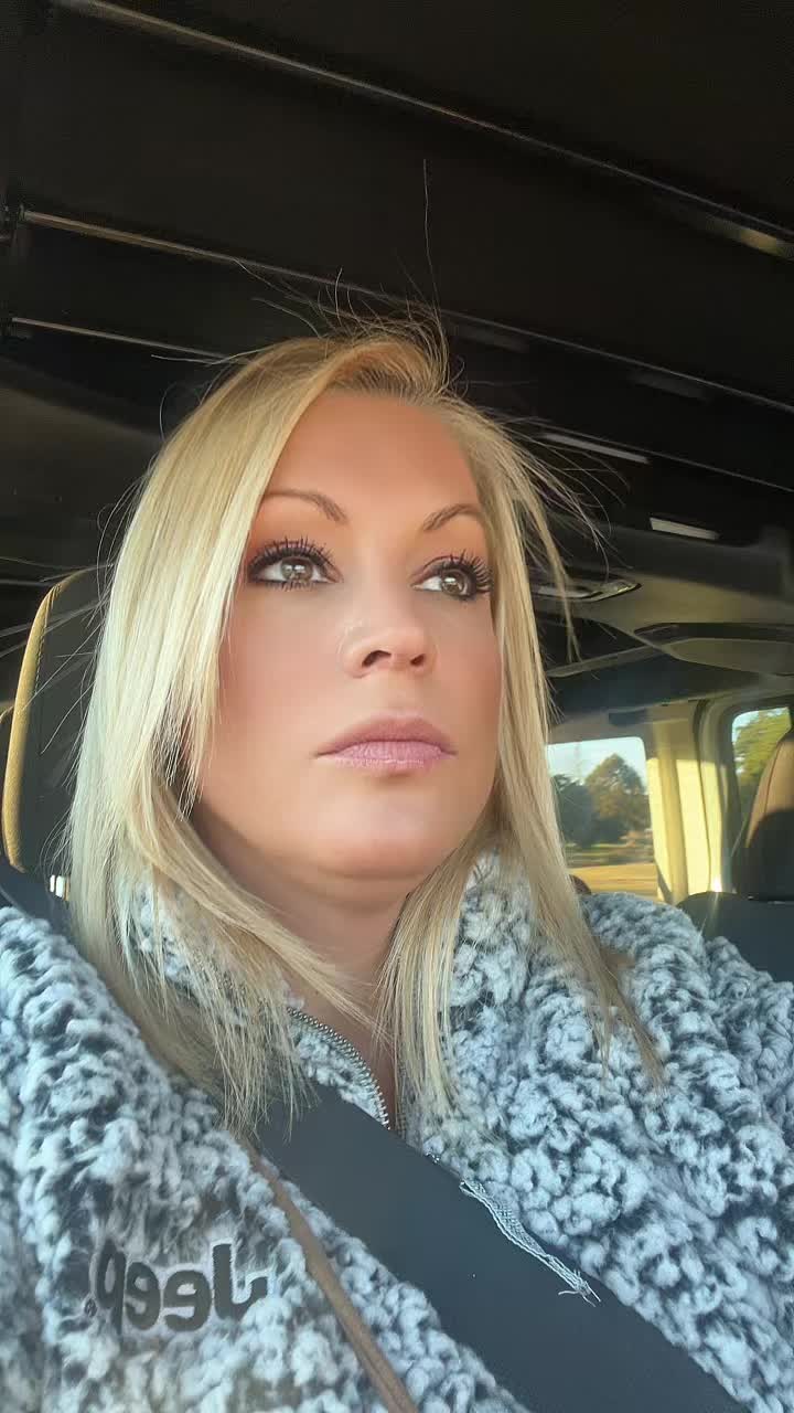 @Blonde_savage83