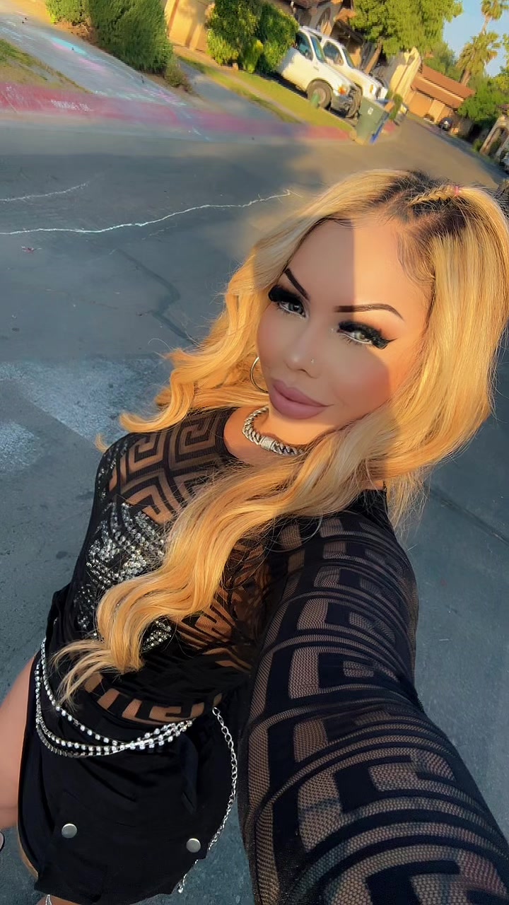 @Clarisa