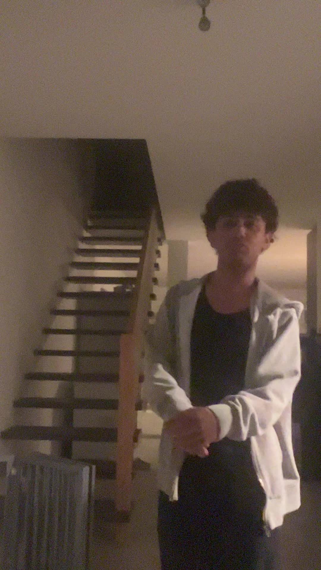 @CJ