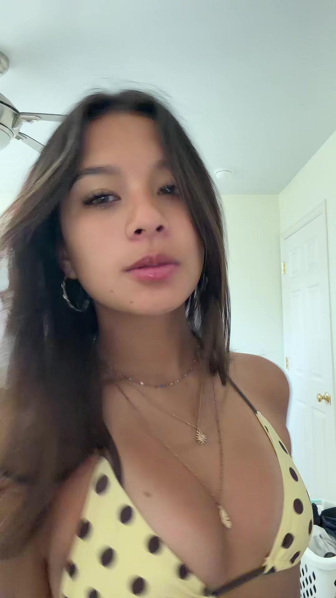 @anni