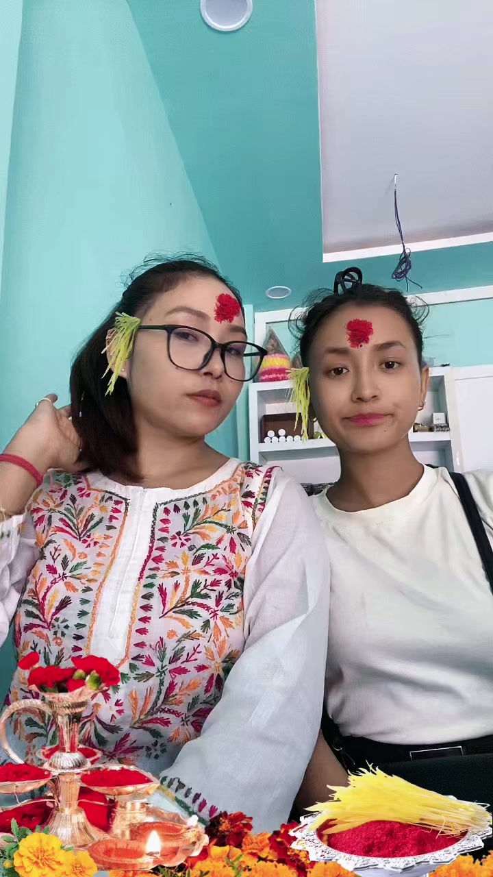 @खुतुङ खाम्चा मगर😺♥️