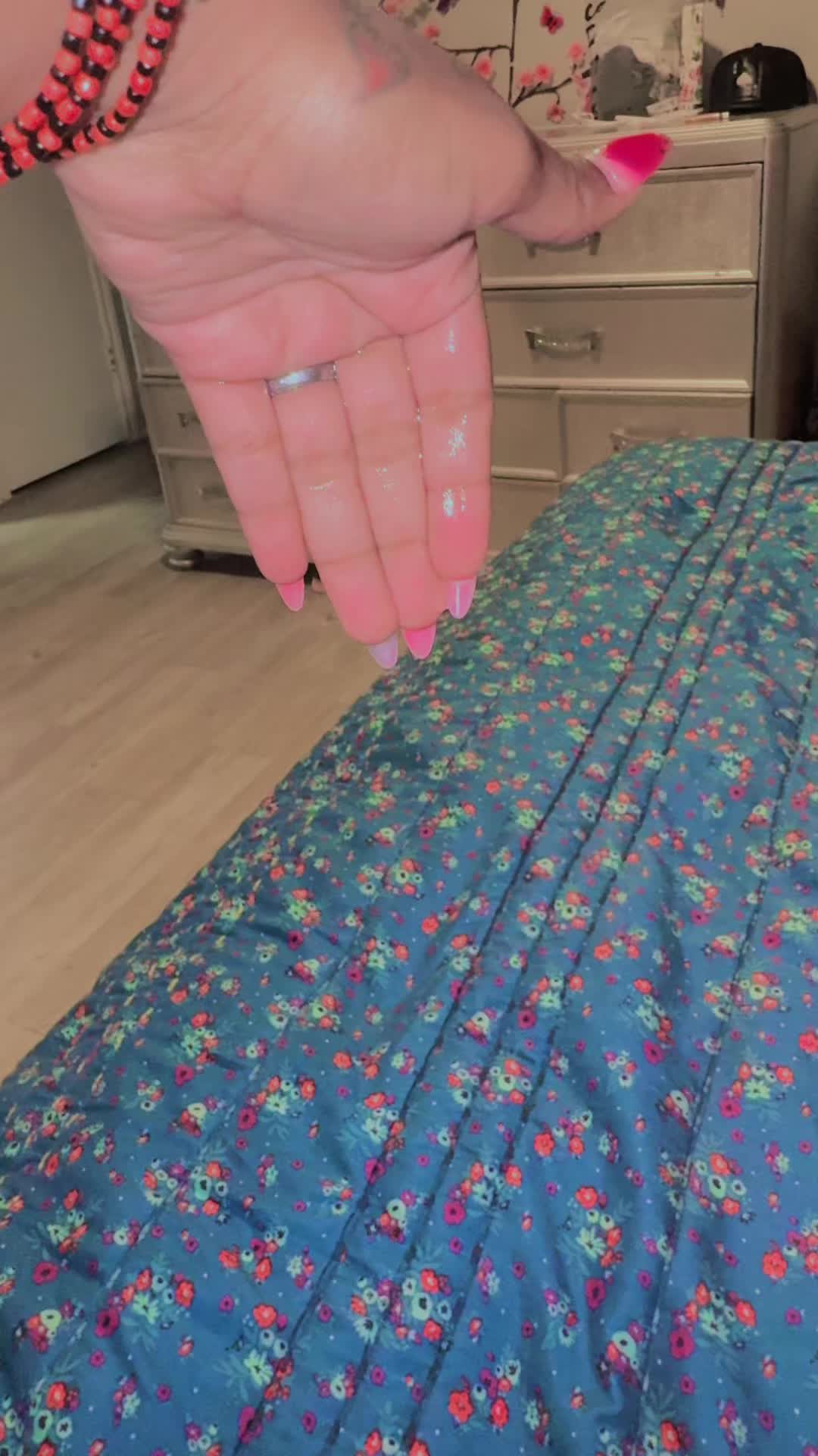 @oficialmarialapelyroja1