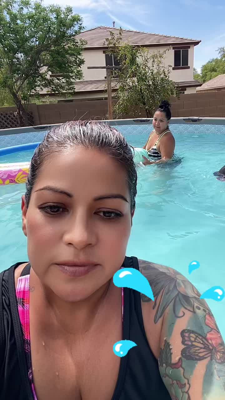 @Raquelita Valenzuela*