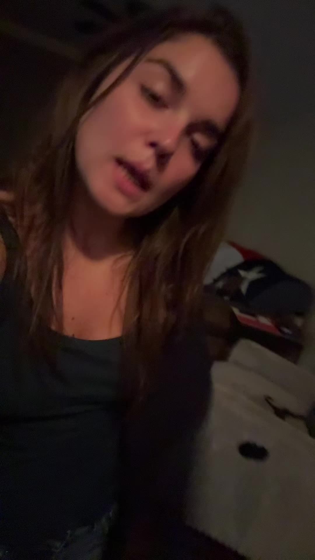 @hellafunchick