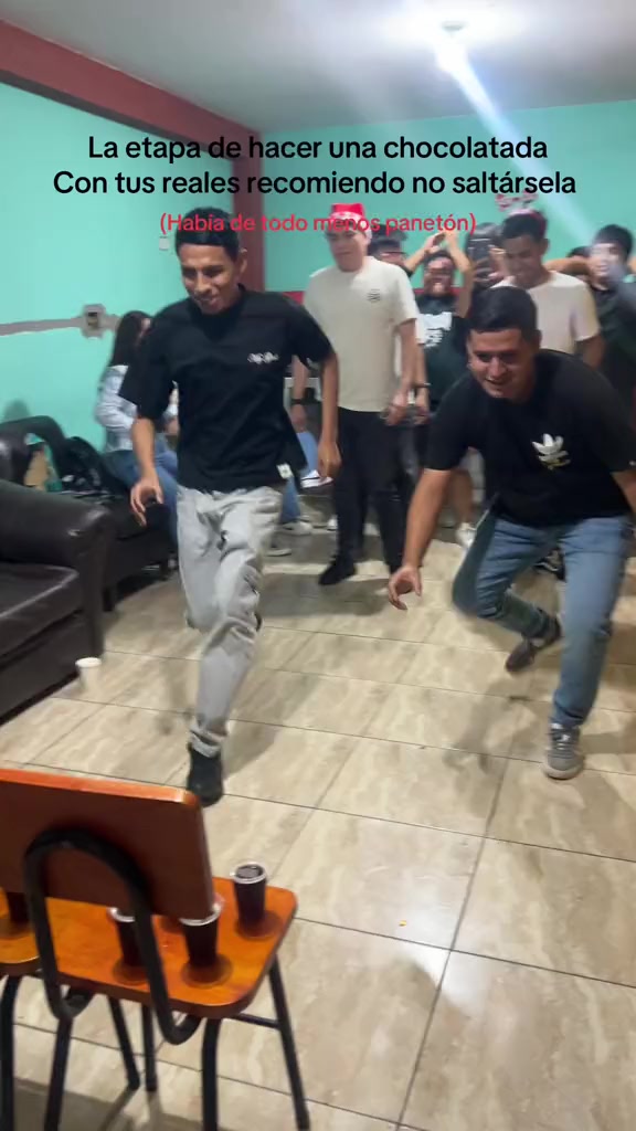 @Los descuadrados