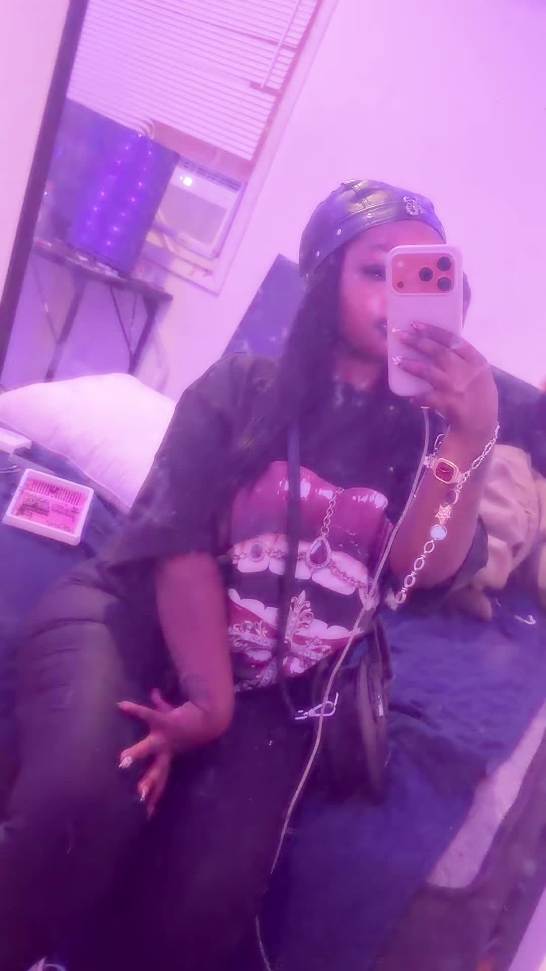 @lovelynii_
