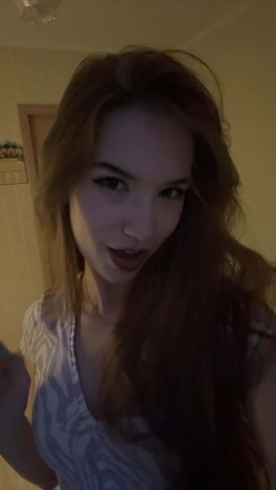 @vivweiy