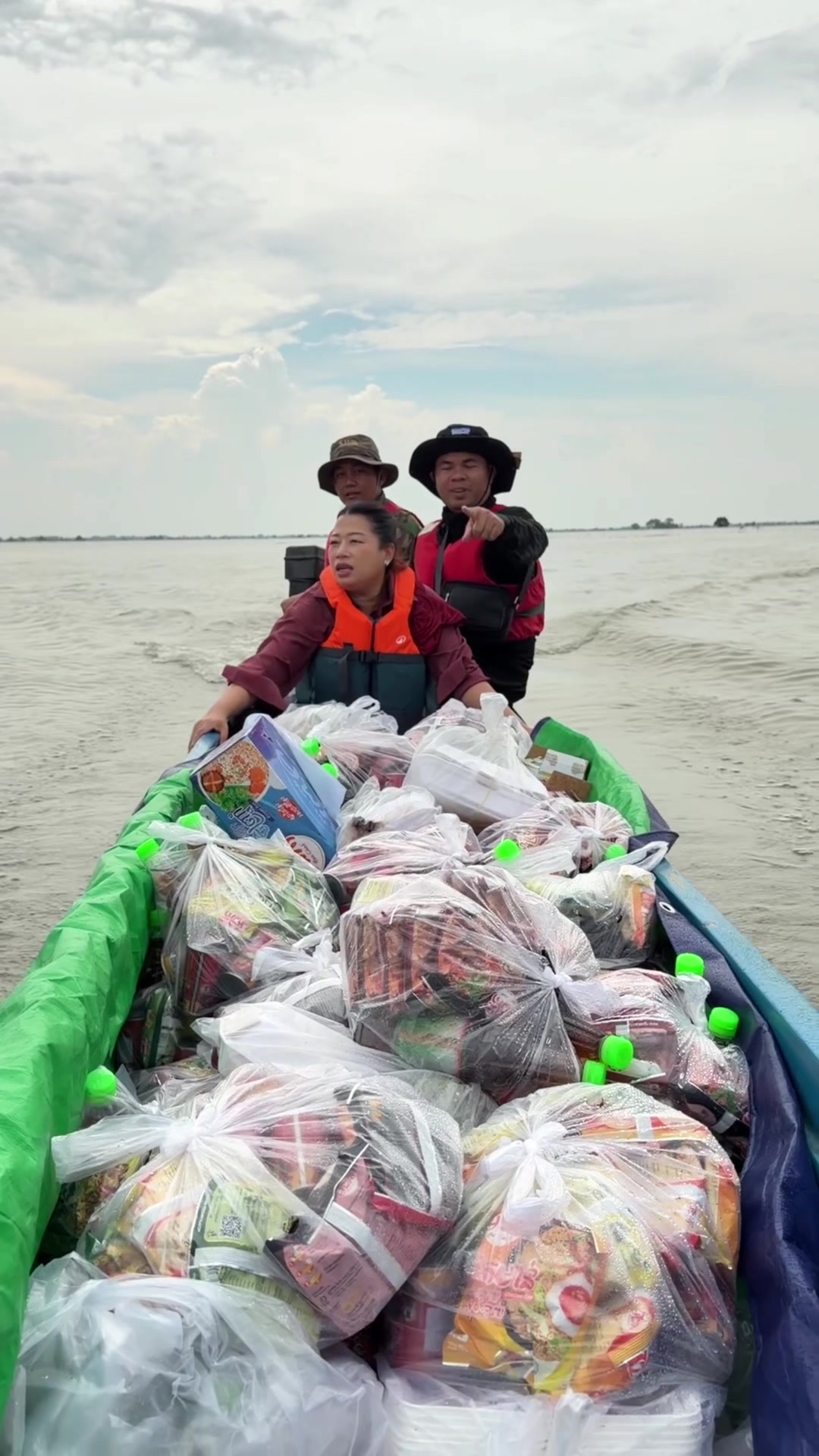 @Sok Reaksmey - សុខ រស្មី