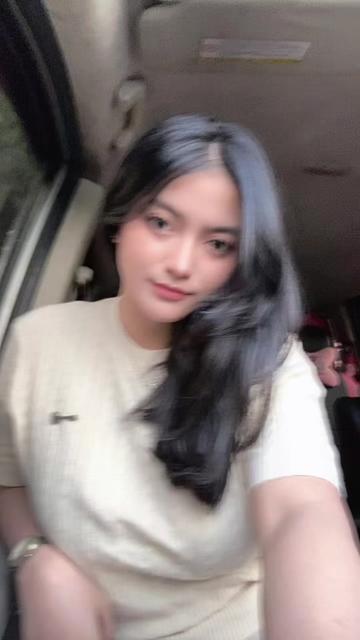 @urfavoritesin