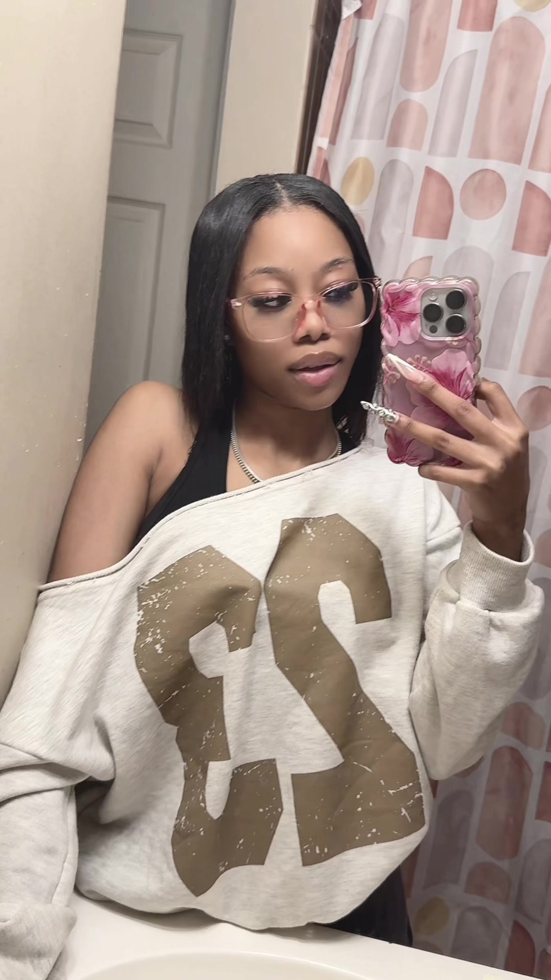 @Vee🪷