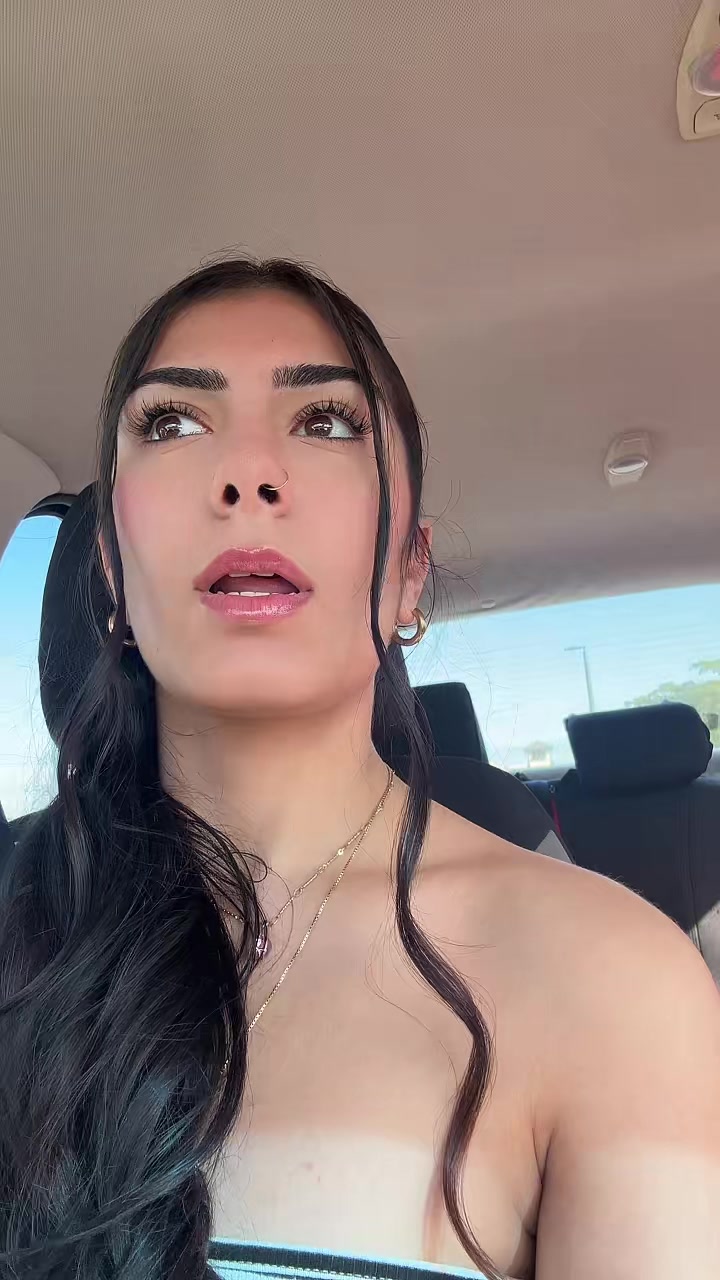 @holynwaiser