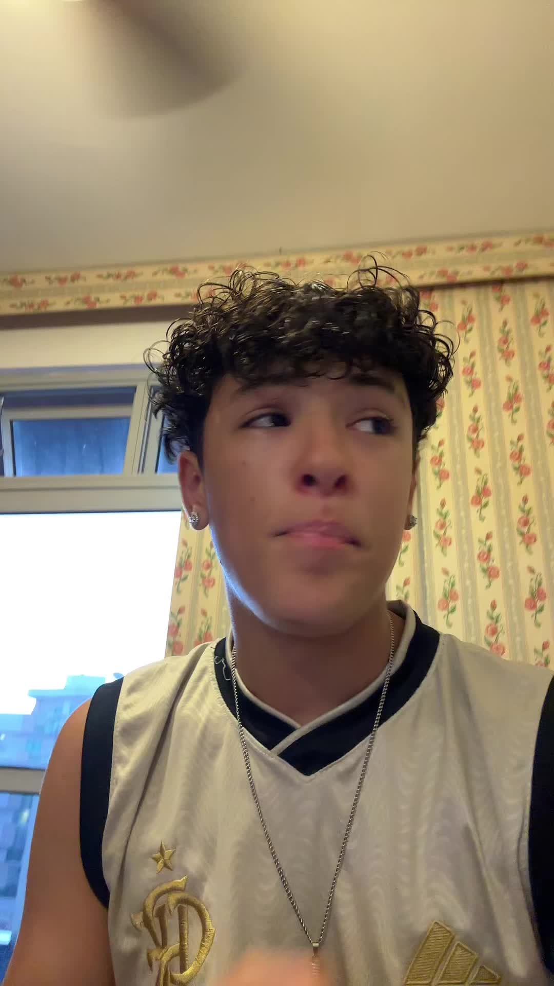 @namevic16