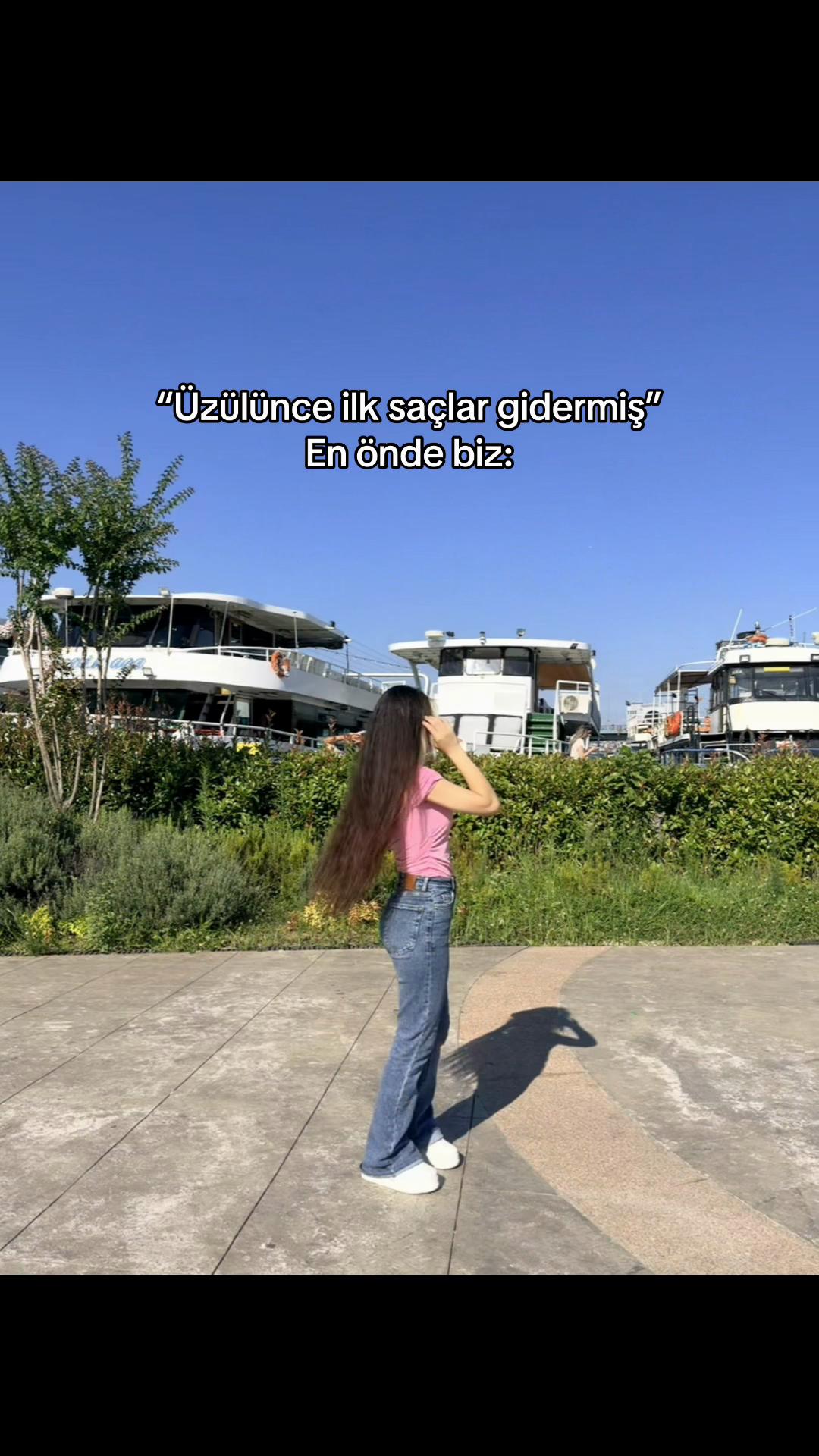 @Rolyana🎀