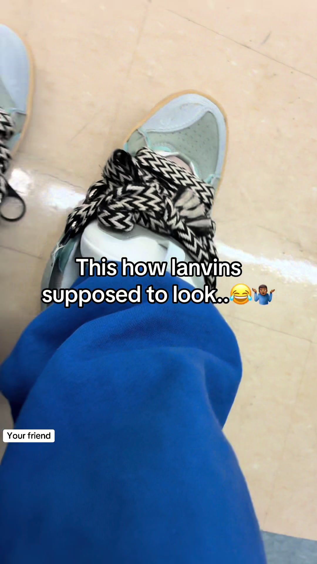 @️
