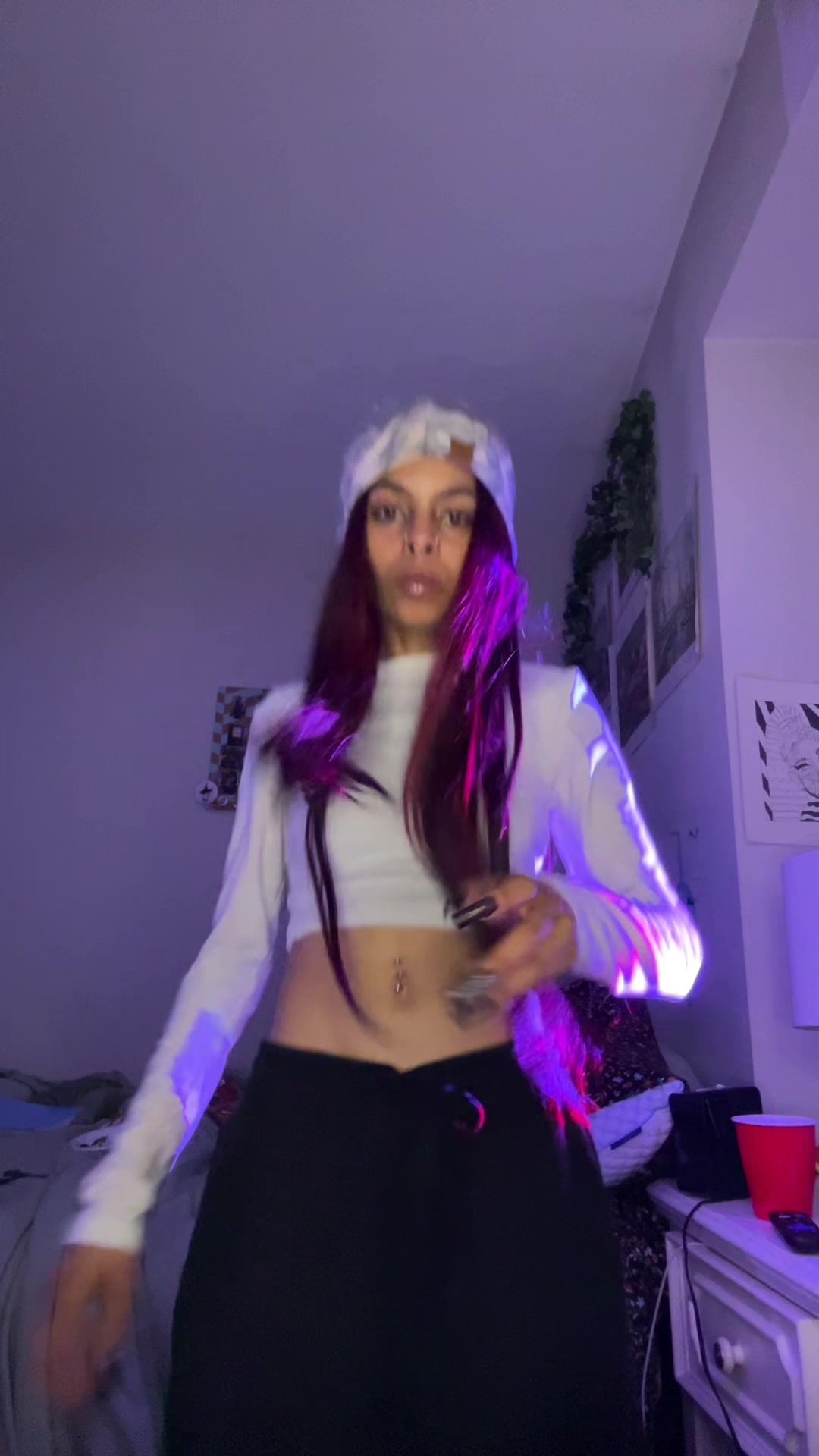 @nosmilingnini