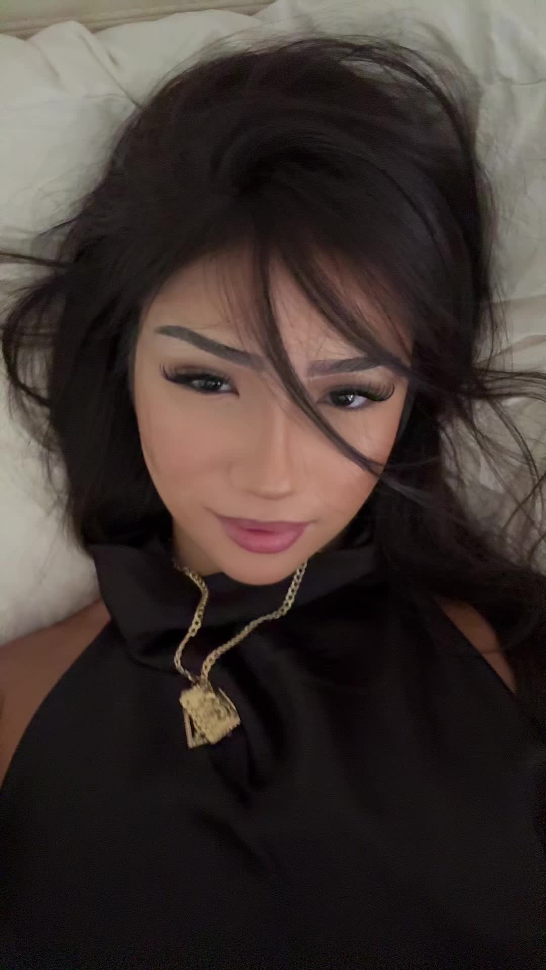 @rebeccadng