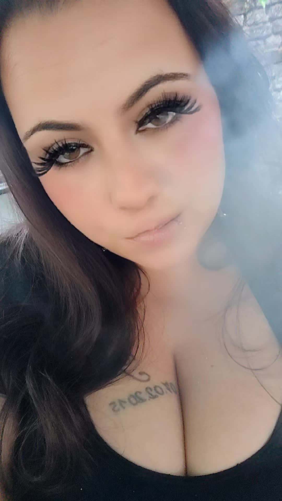 @bellaleiin