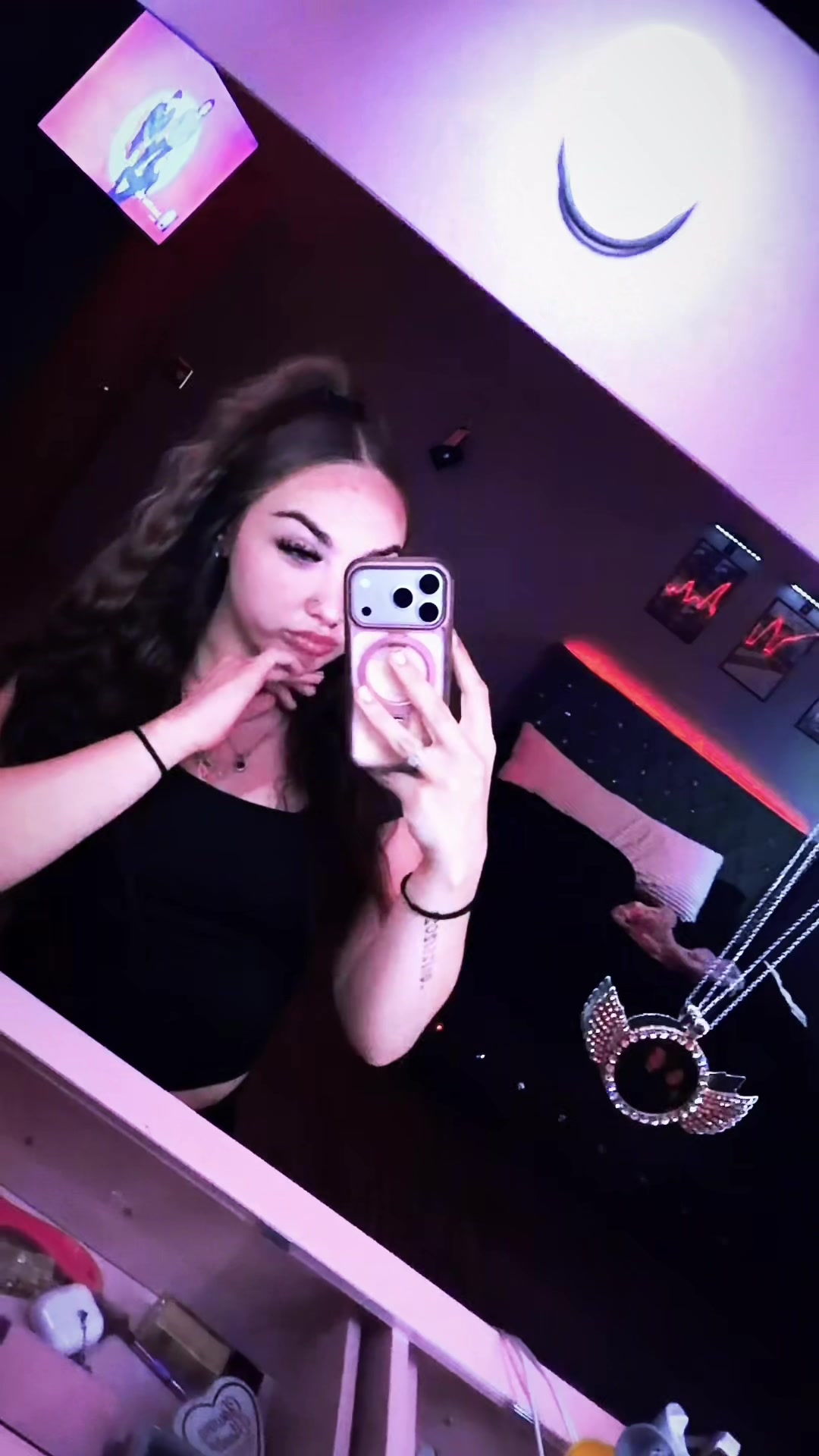 @Layy🤍.