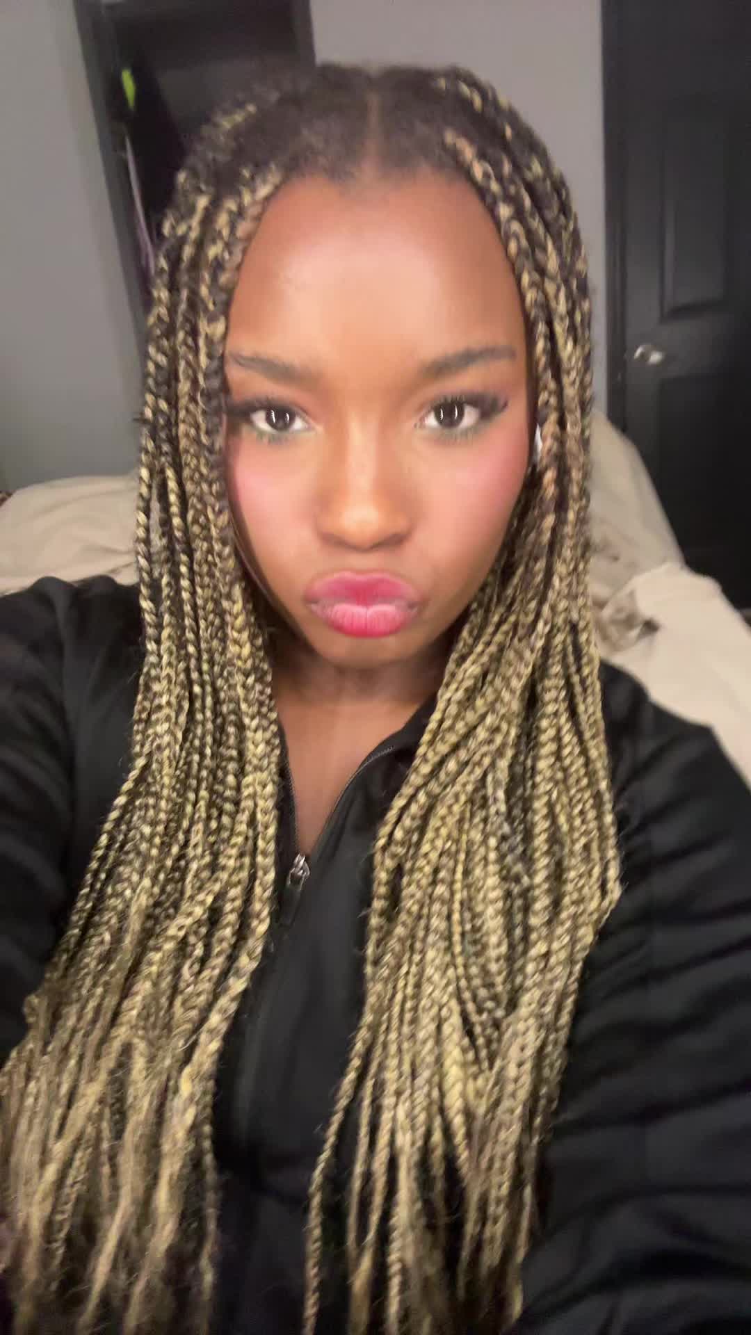 @nelly.poooh