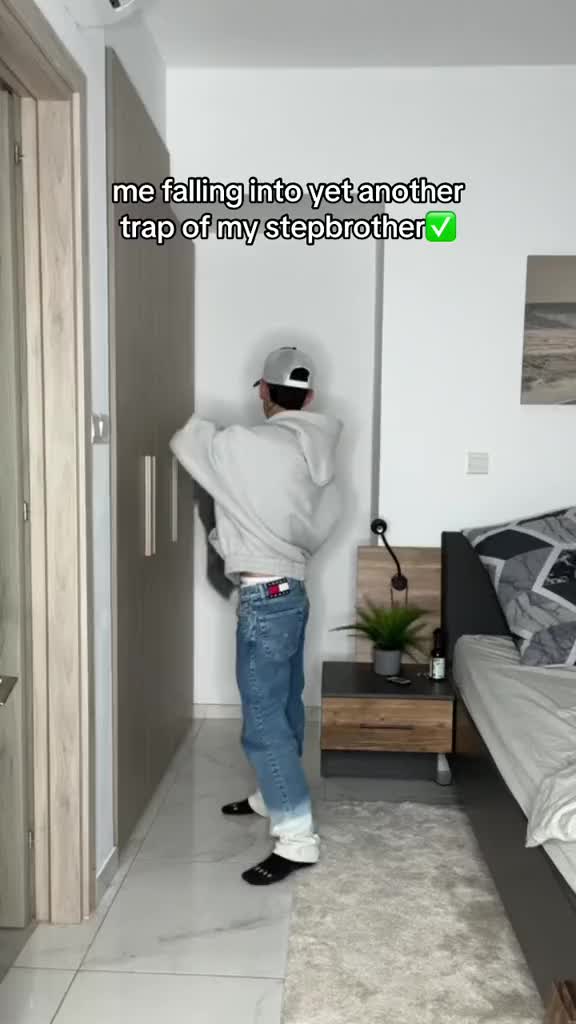@Elias.Twinky18