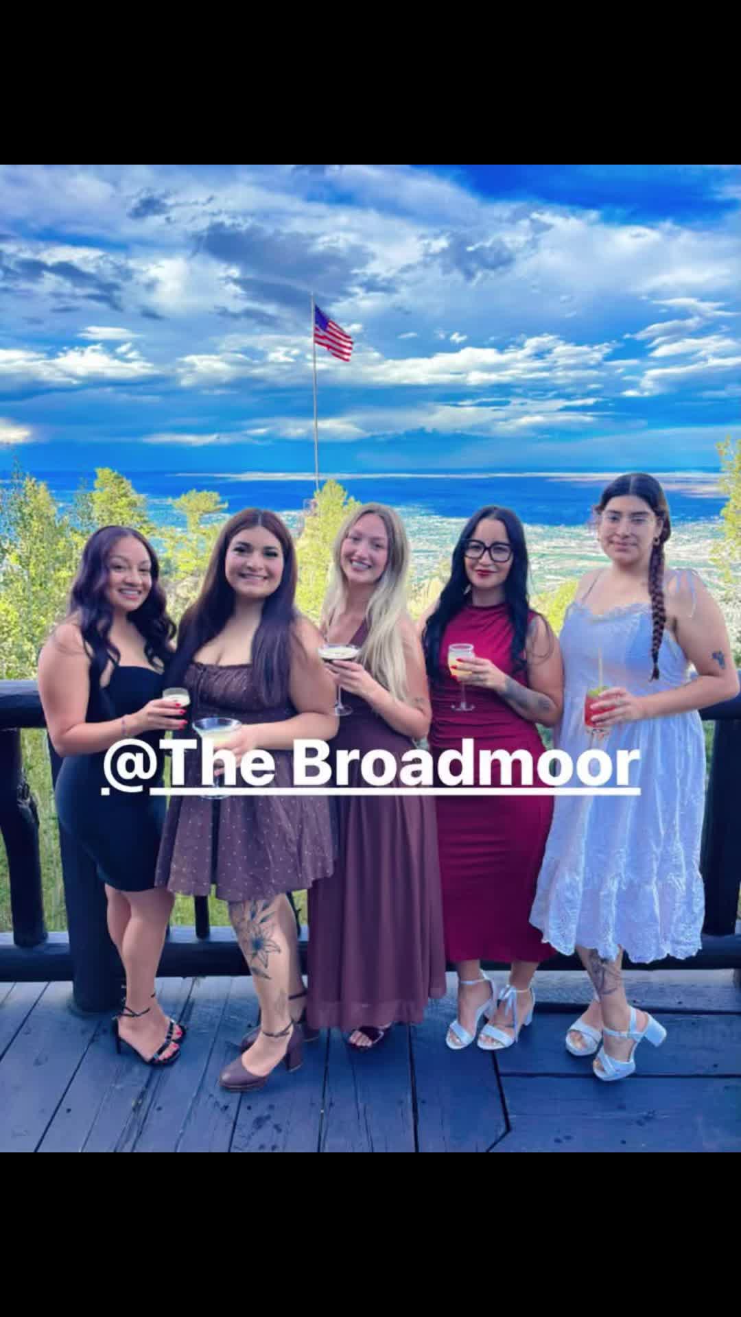 @𝓥𝓪𝓵𝓮𝓷𝓽𝓲𝓷𝓪
