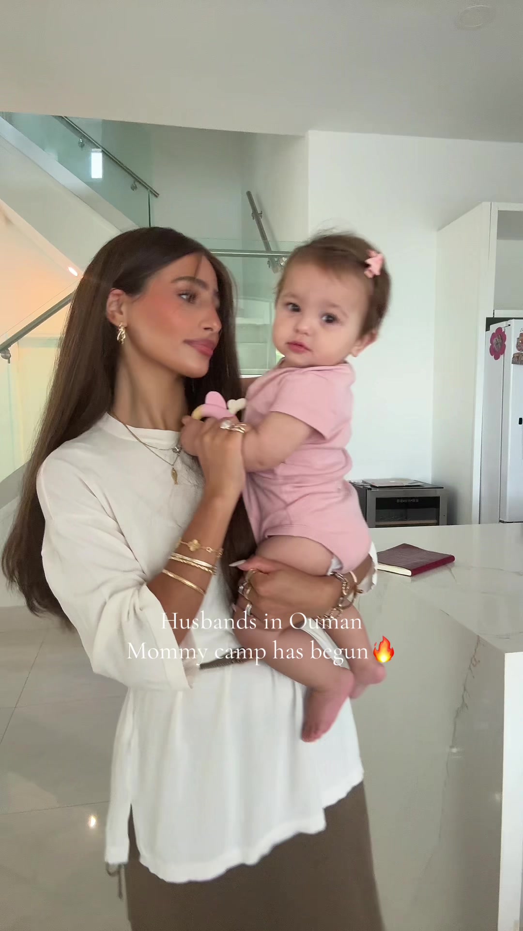 @Chaya | fashion & makeup