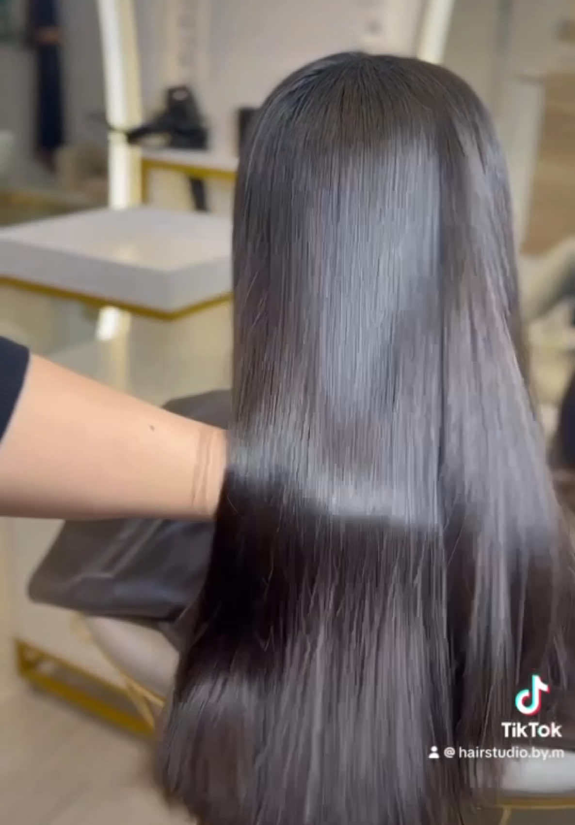 @hairstudio by m
