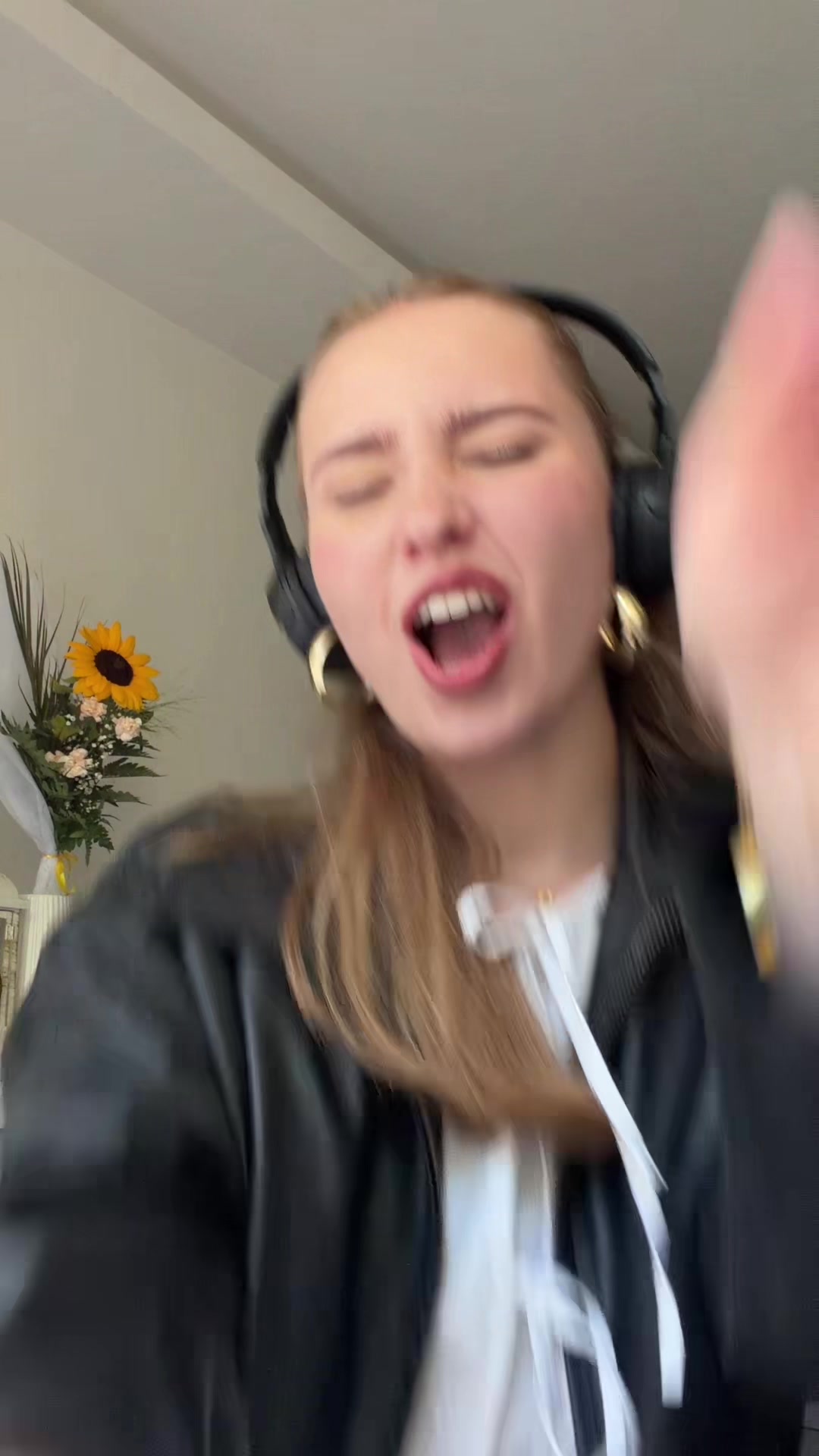 @Oliwia🍒 @livwithgoodenergy