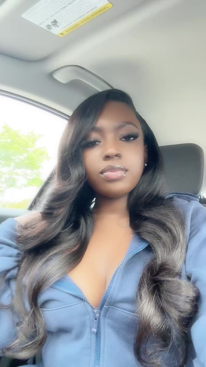 @Shaniyaalexis ✰