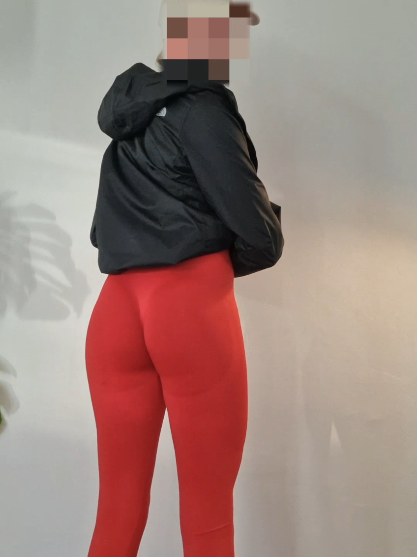 @Frieda_