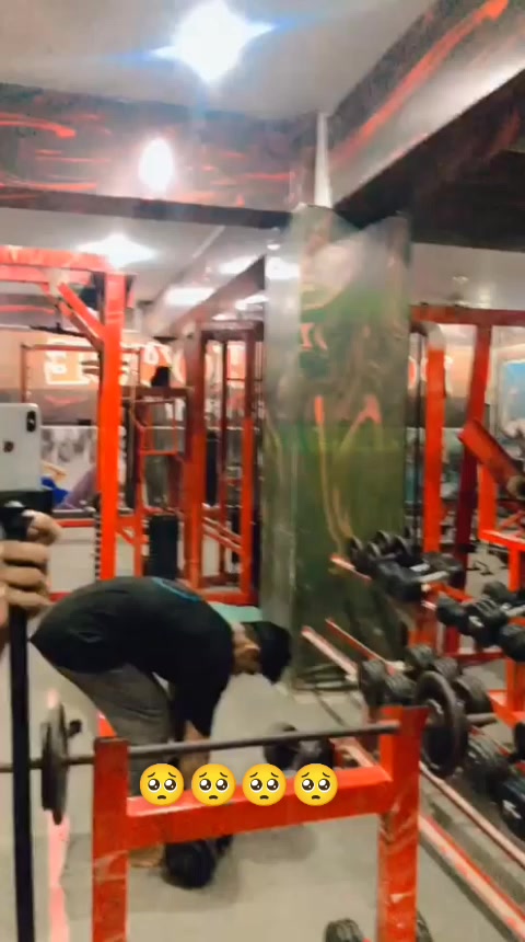 @sad gym boy 💪😔💪