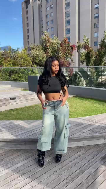 @Curlly_crystallz