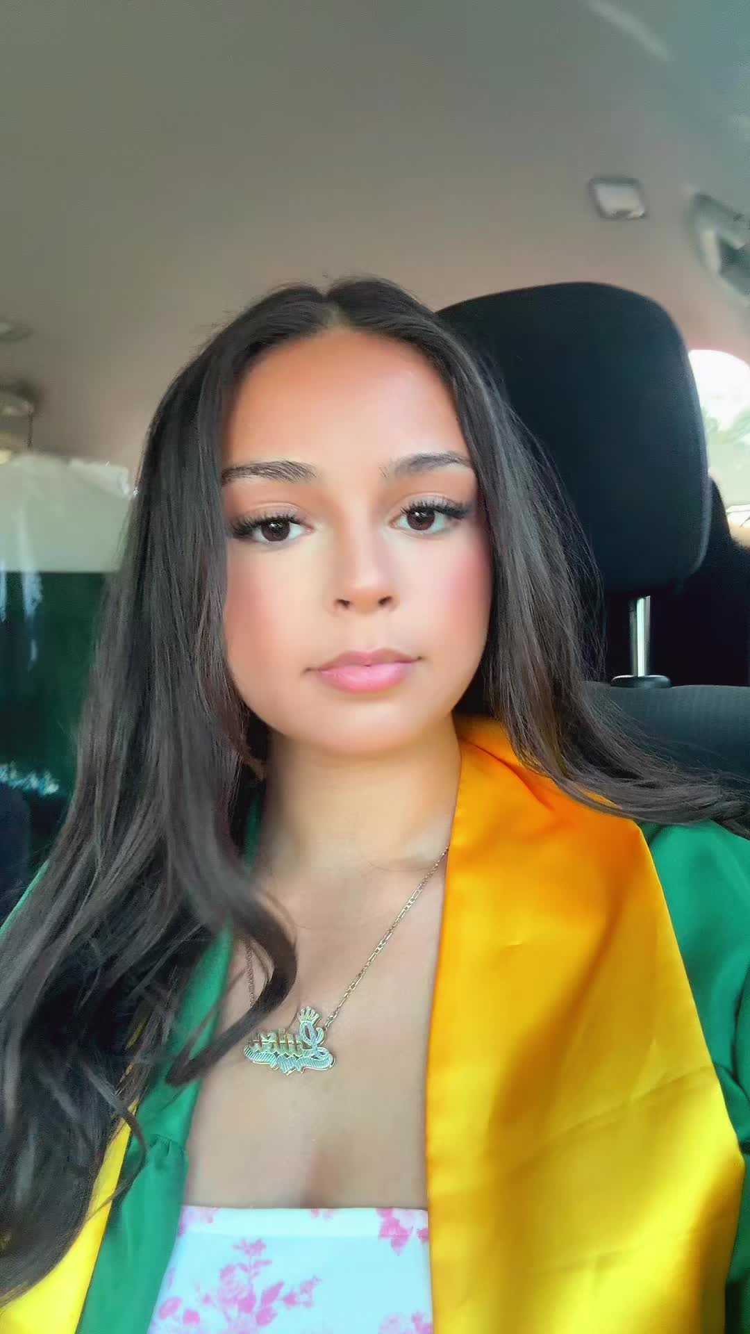 @🧝🏼&zwj;♀️