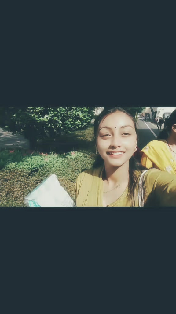 @Adhikari salina❤️