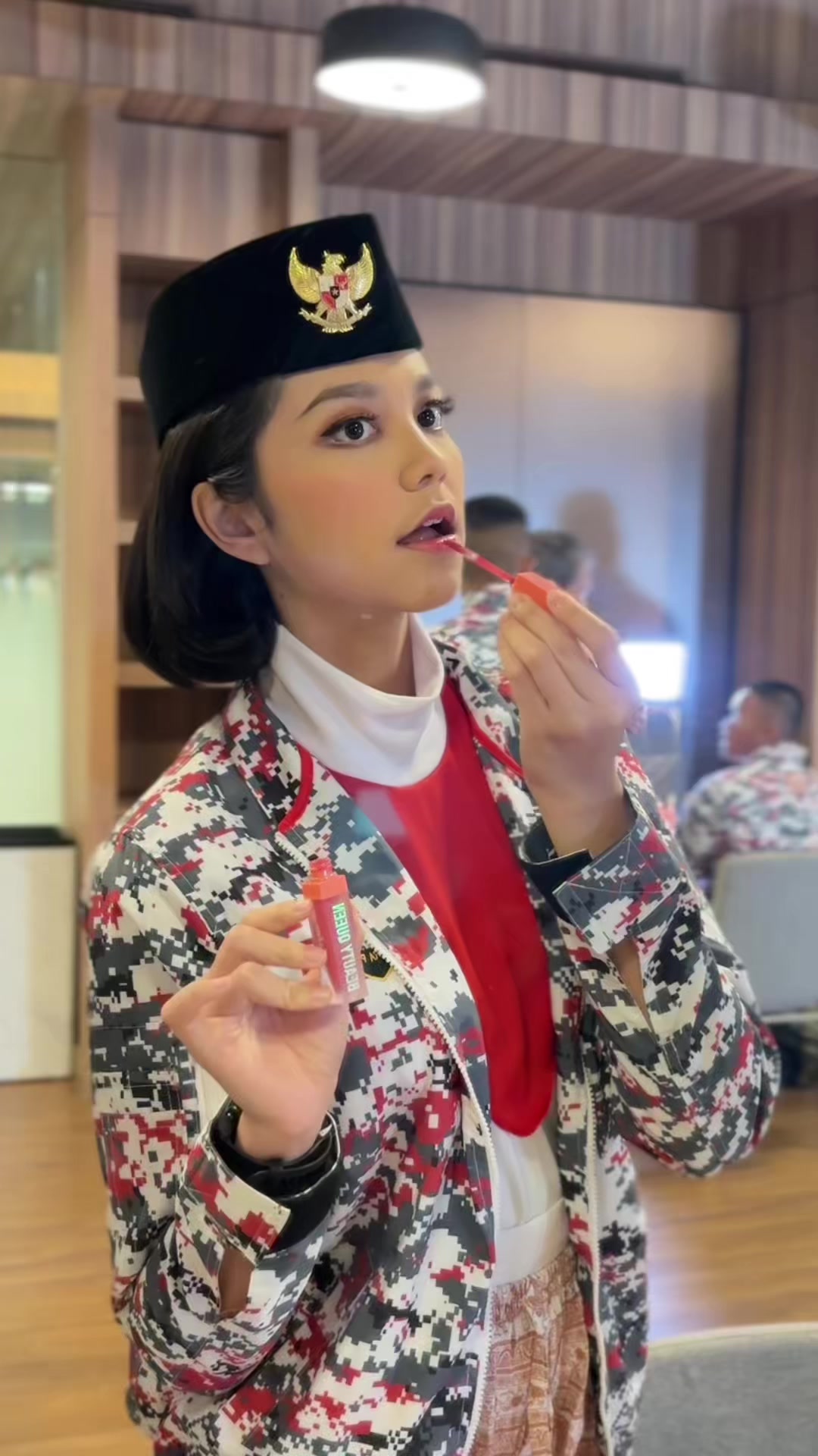 @mustikaratuid_
