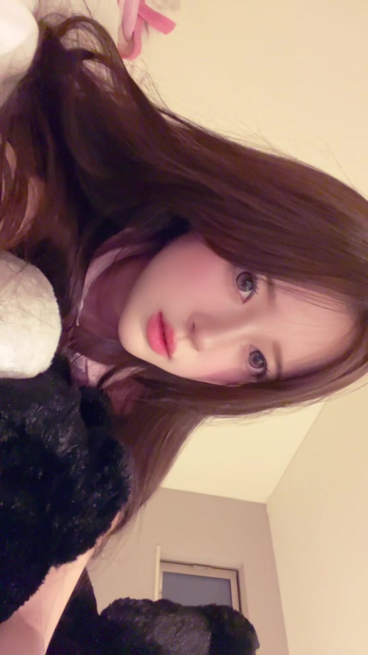 @うなぴー