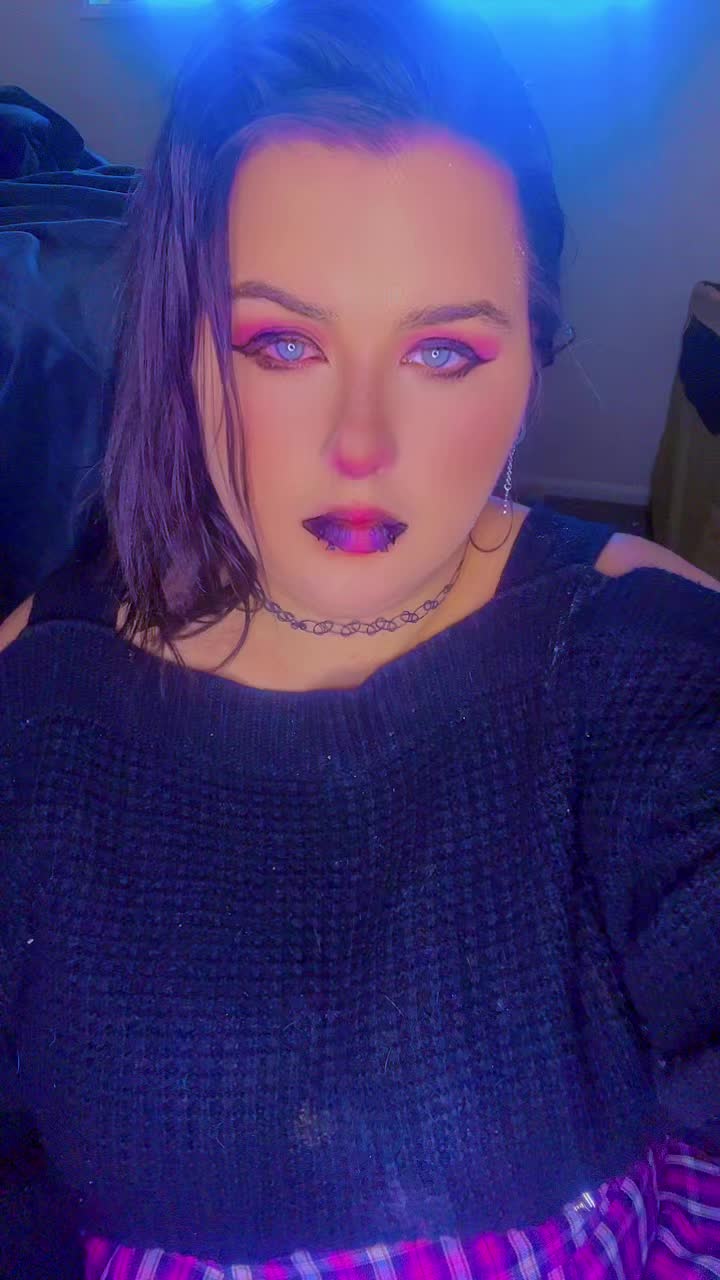 @sp00ky_treats