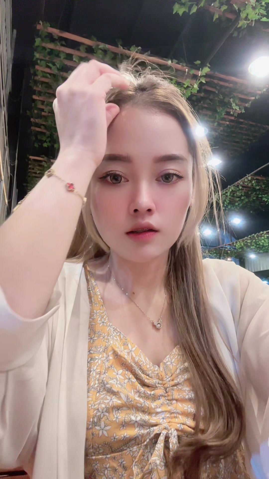 @Indahsari🦋