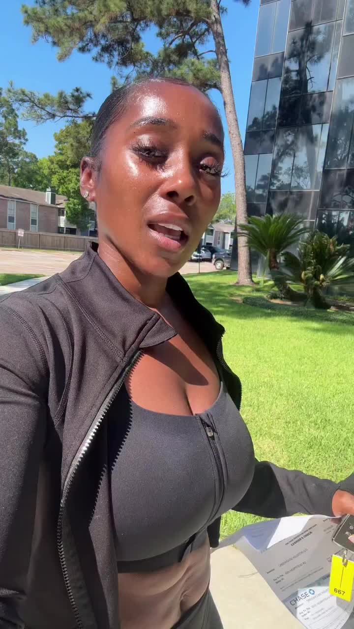 @NathalieNicoletv