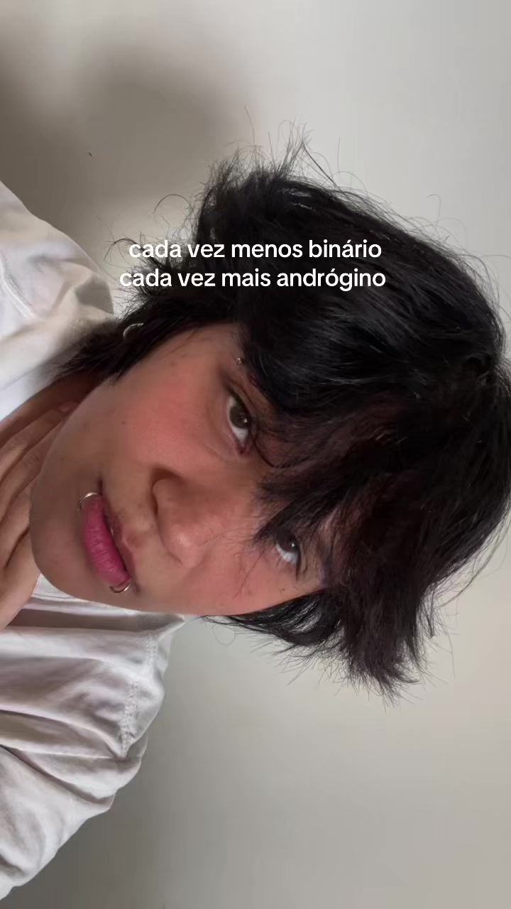 @charlie 🏳️&zwj;⚧️