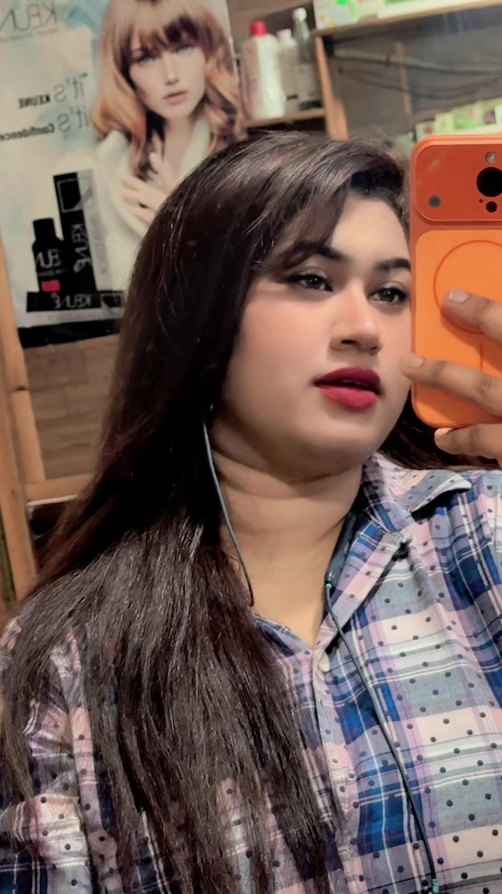 @𝙢𝙖𝙝𝙞𝙞 𝙜🖤