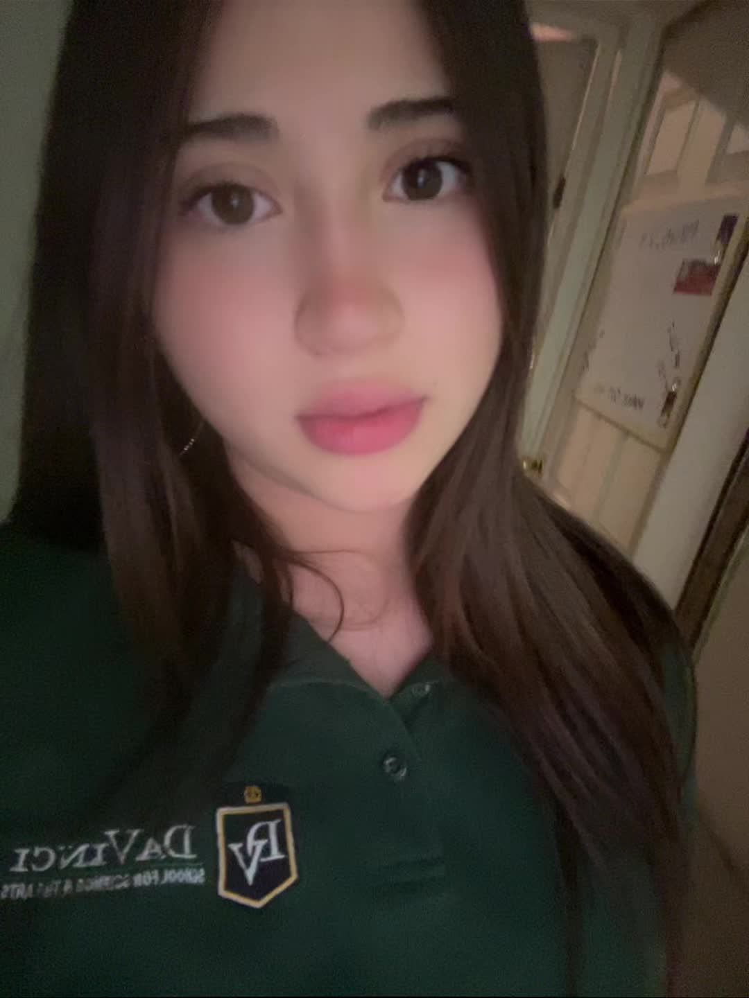 @Auraa
