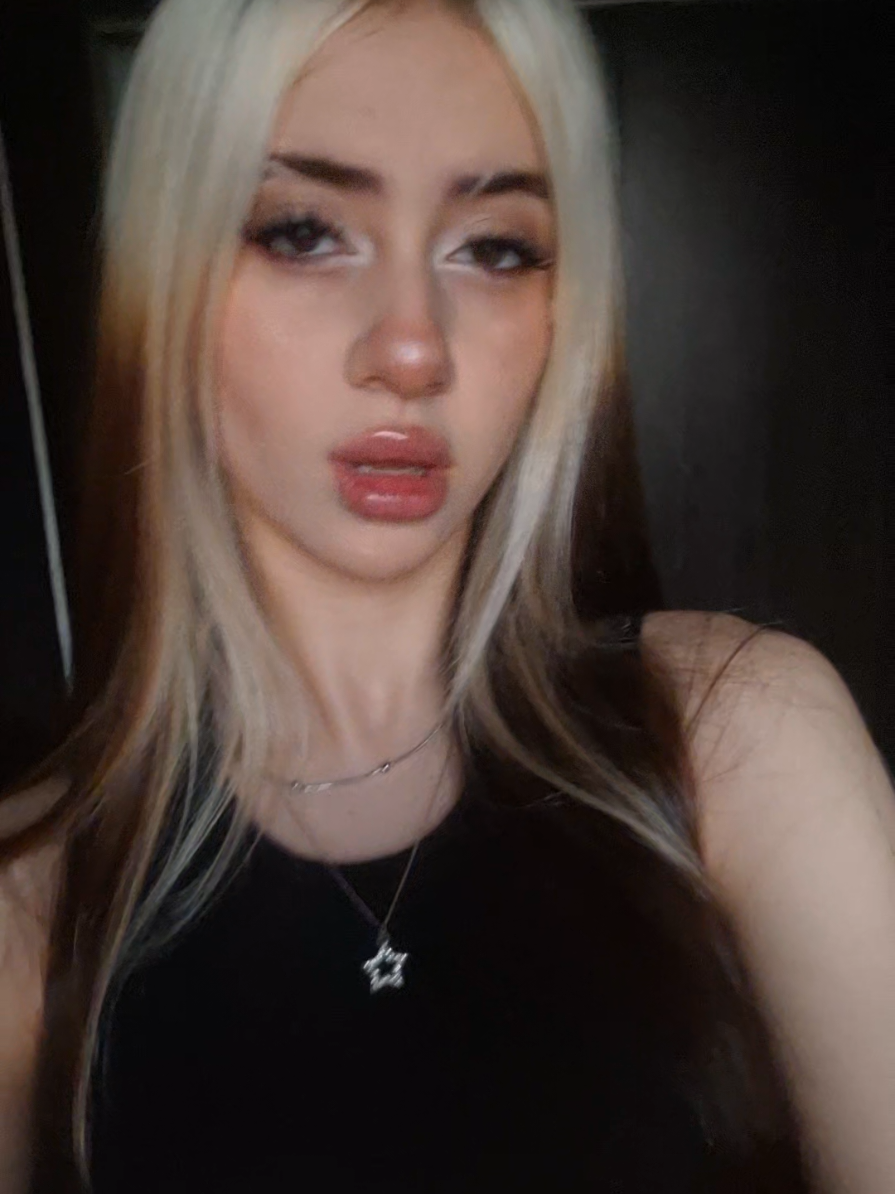 @🐚