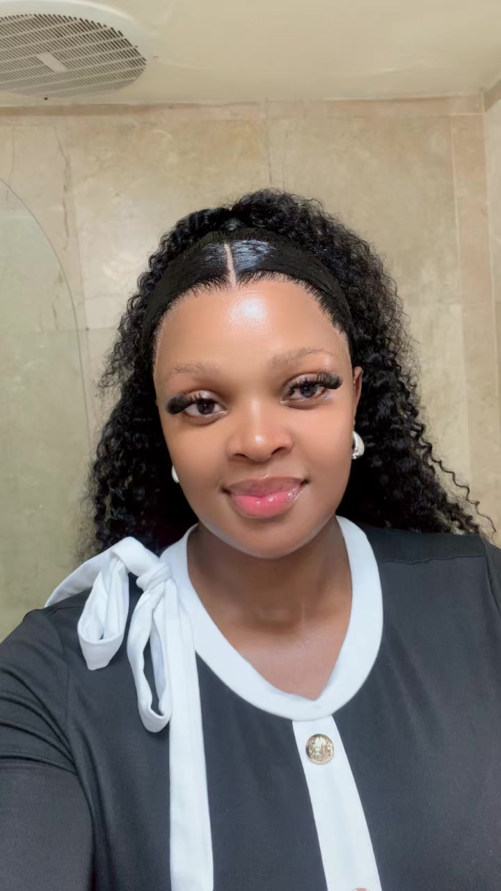 @Thandeka_Xaba